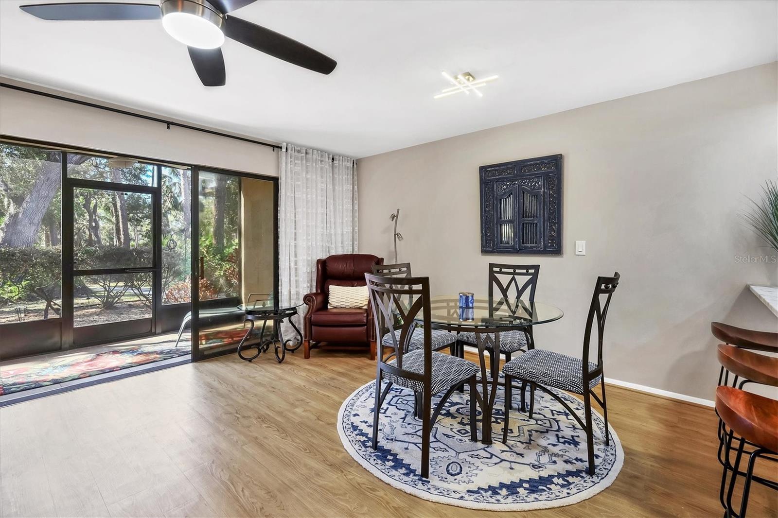 QUAIL HOLLOW - Residential