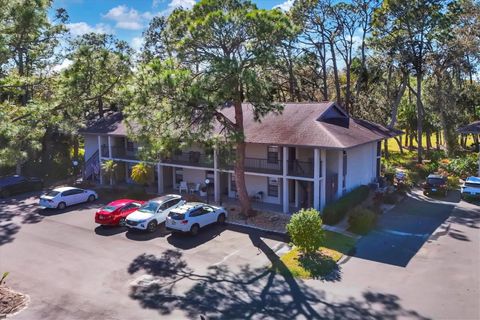 3041 QUAIL HOLLOW 27 SARASOTA FL 34235