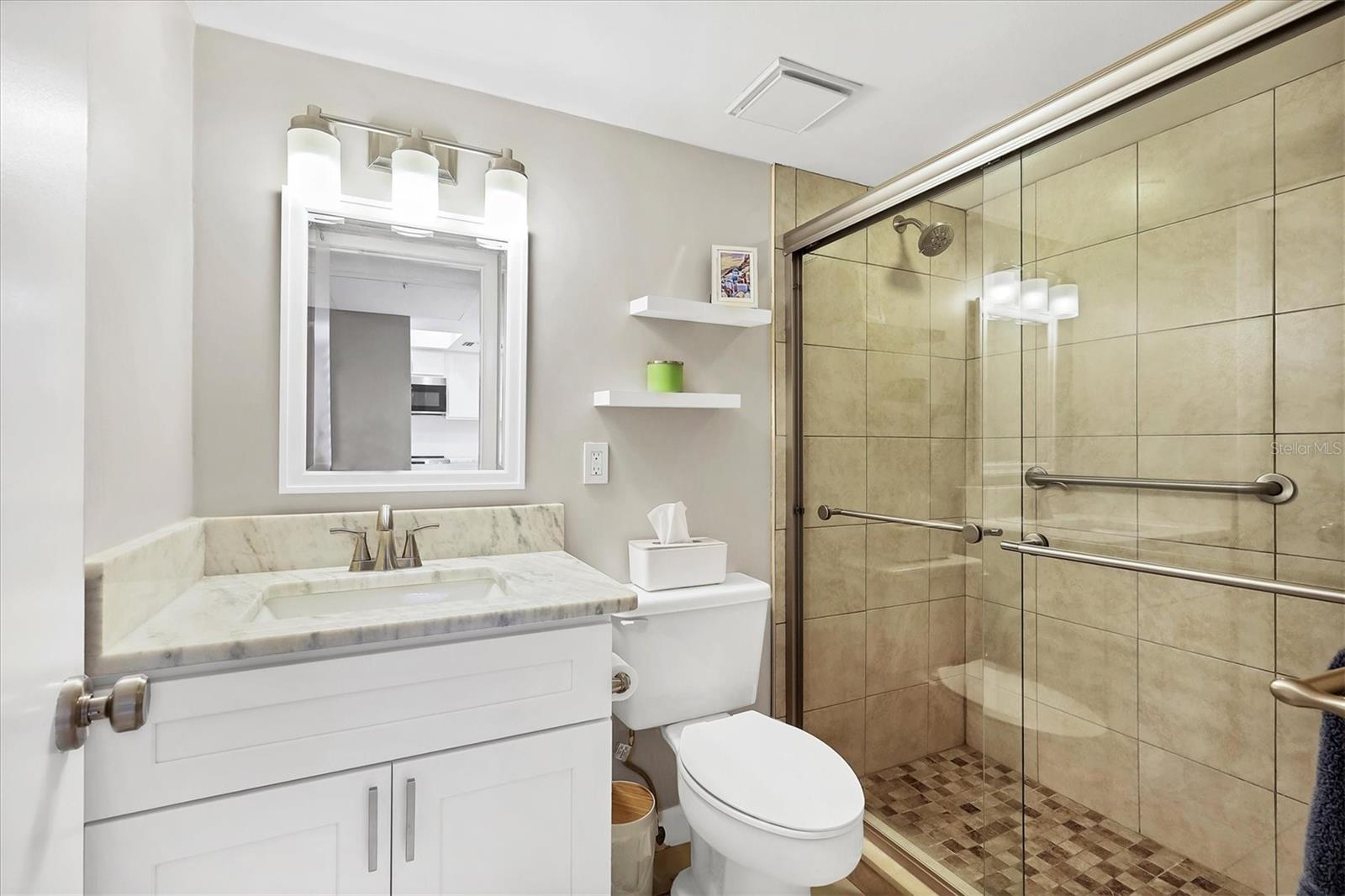 QUAIL HOLLOW - Residential