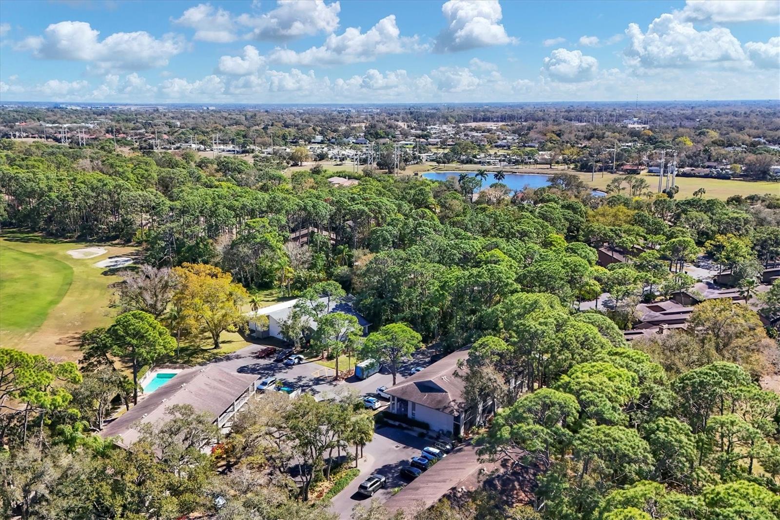 QUAIL HOLLOW - Residential