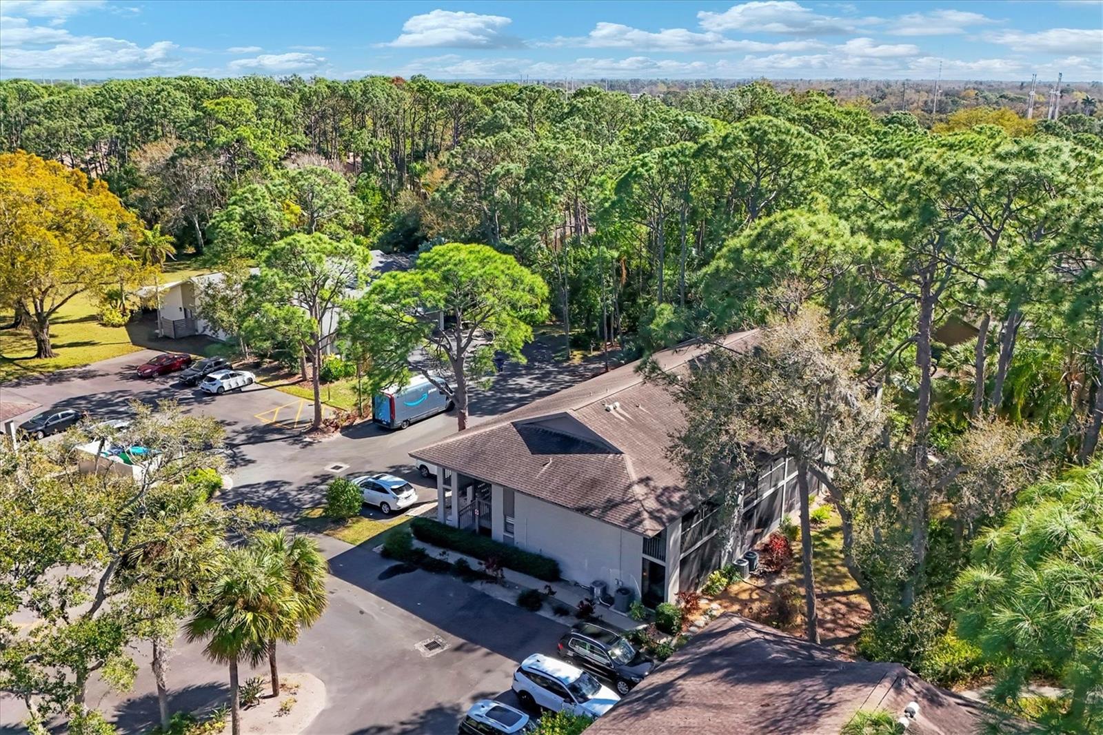 QUAIL HOLLOW - Residential