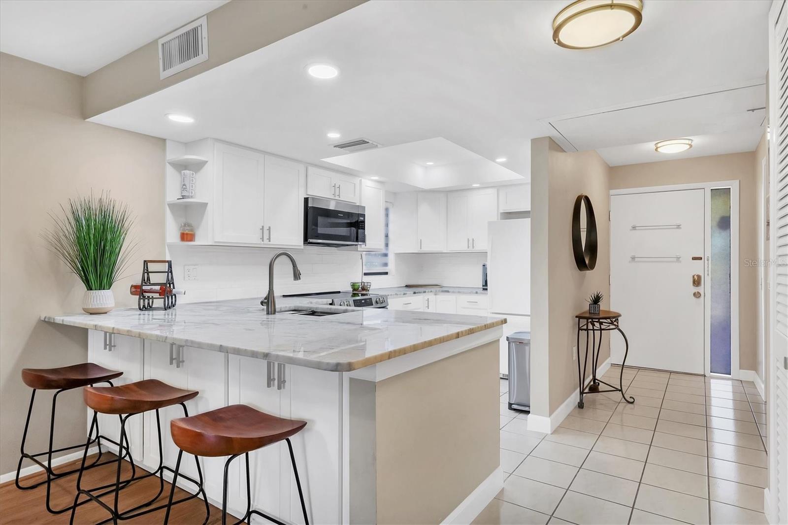 QUAIL HOLLOW - Residential