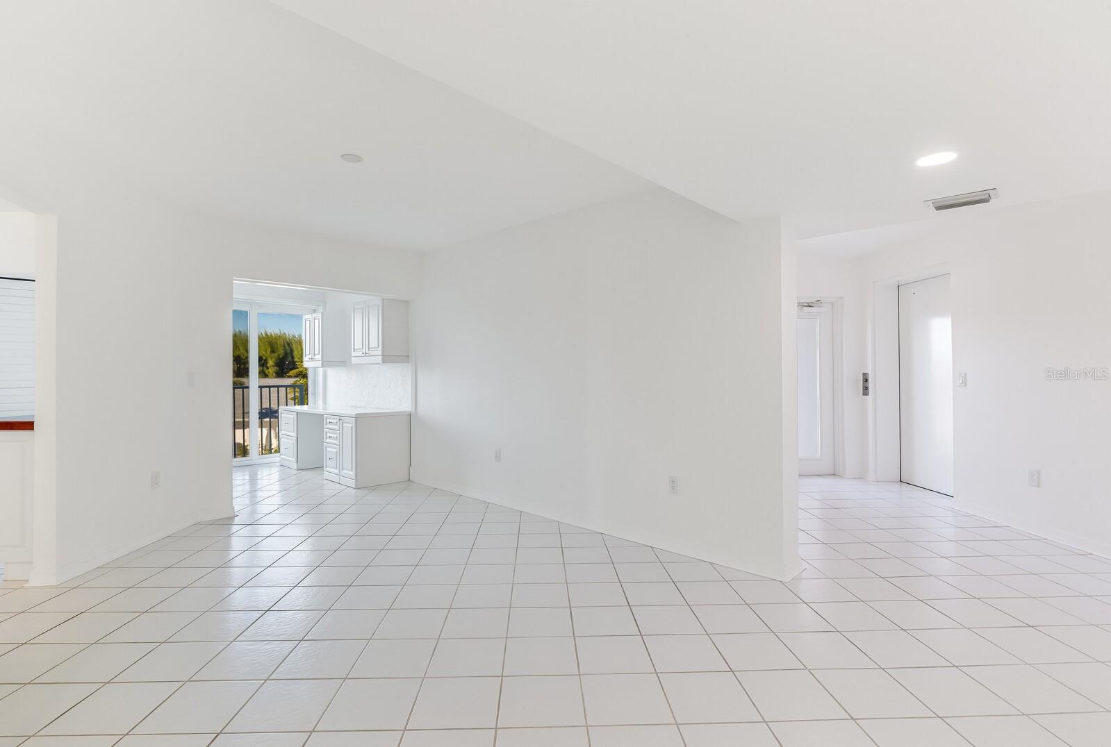 MARINA MANOR BOCA GRANDE - Residential