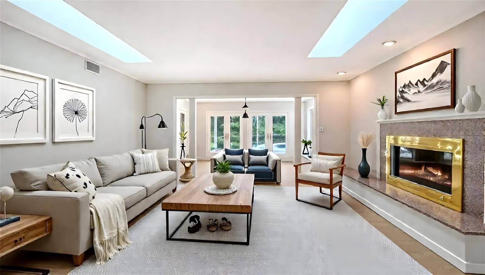 WEST SHORE - Residential