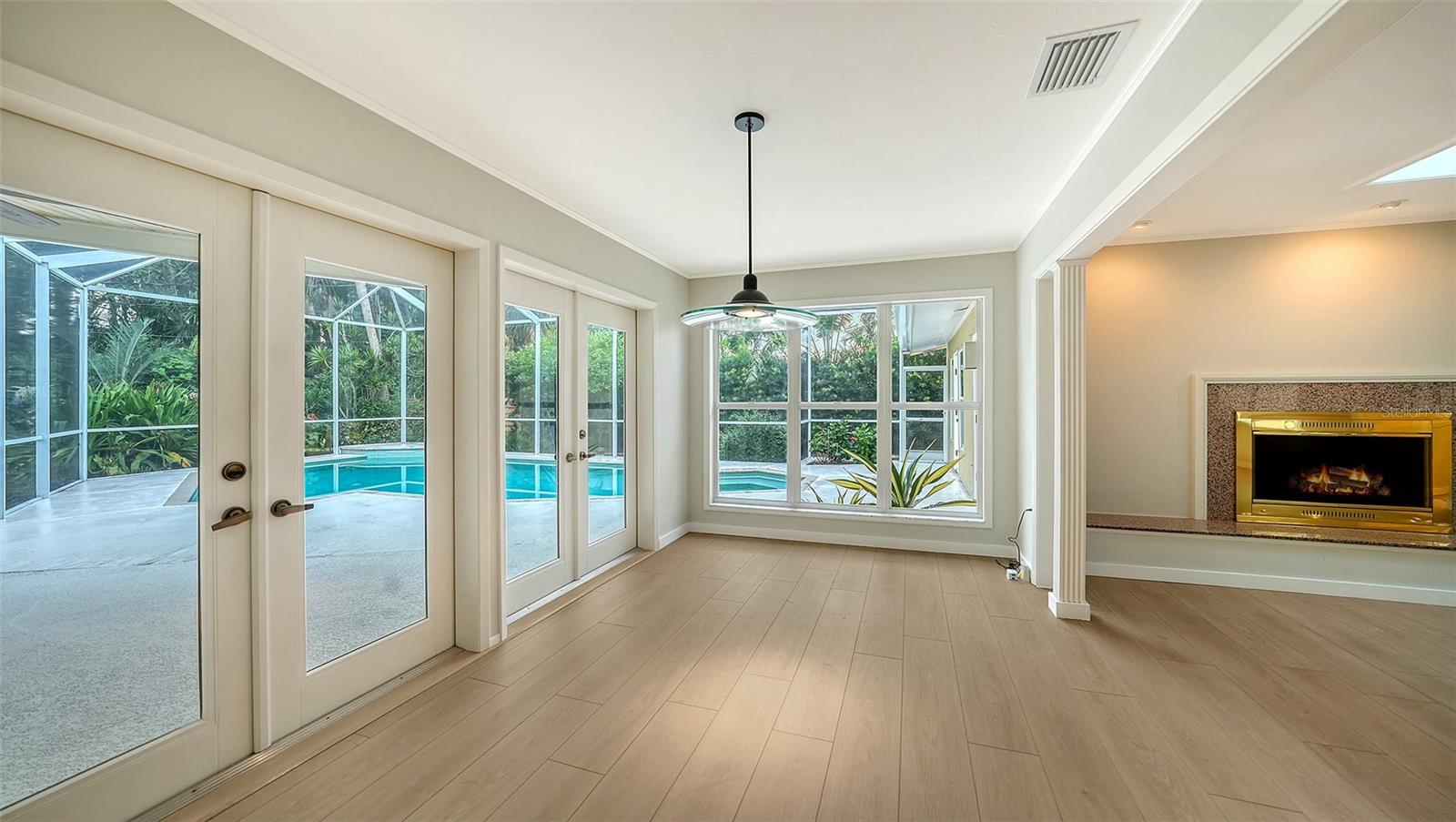 WEST SHORE - Residential