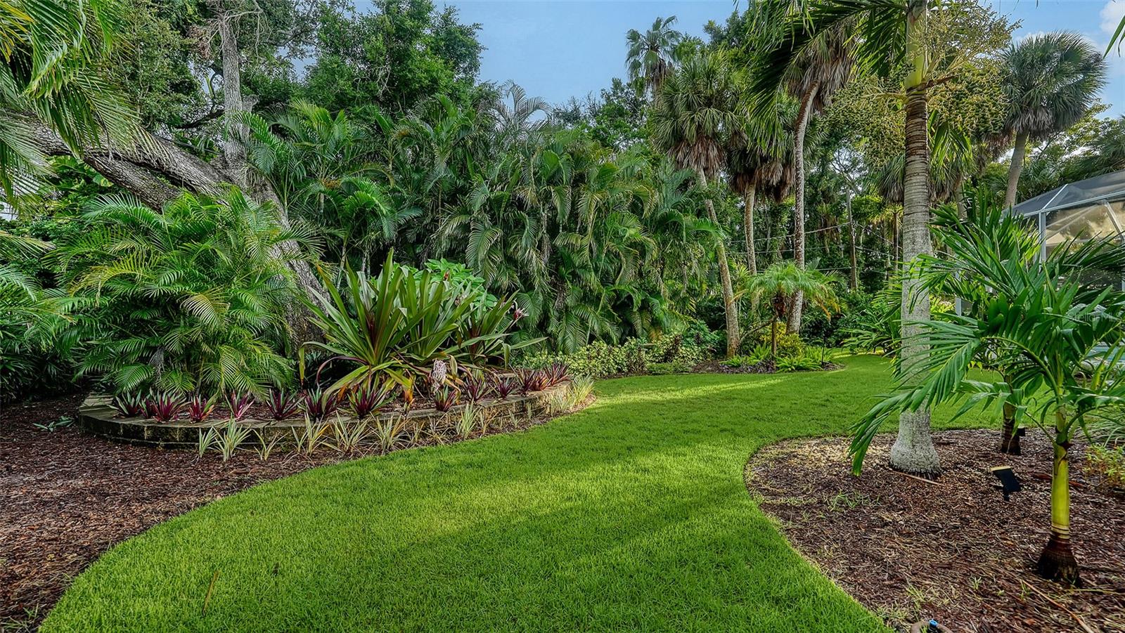 WEST SHORE - Residential