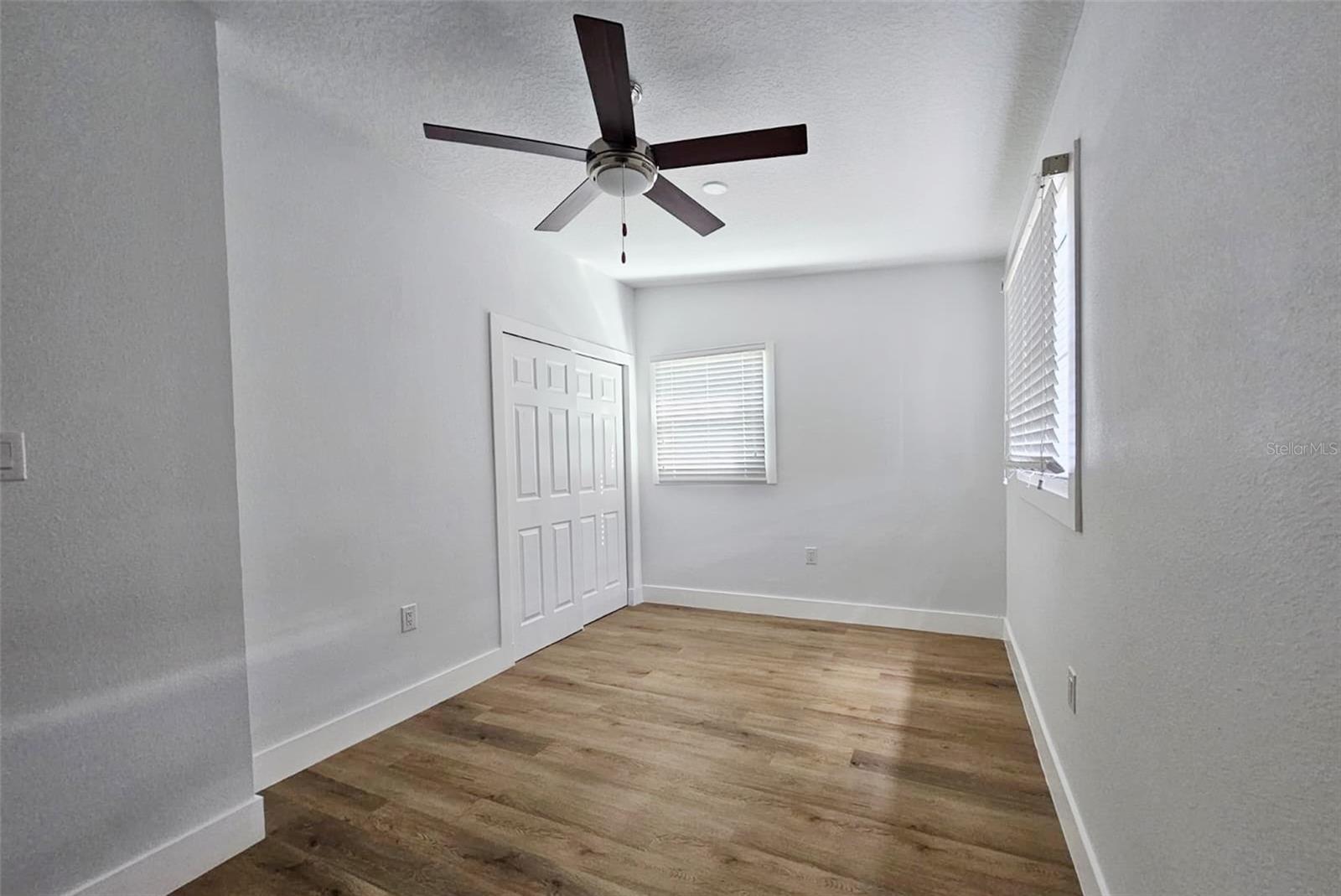PINE CREST MANOR UNIT 3 - Residential