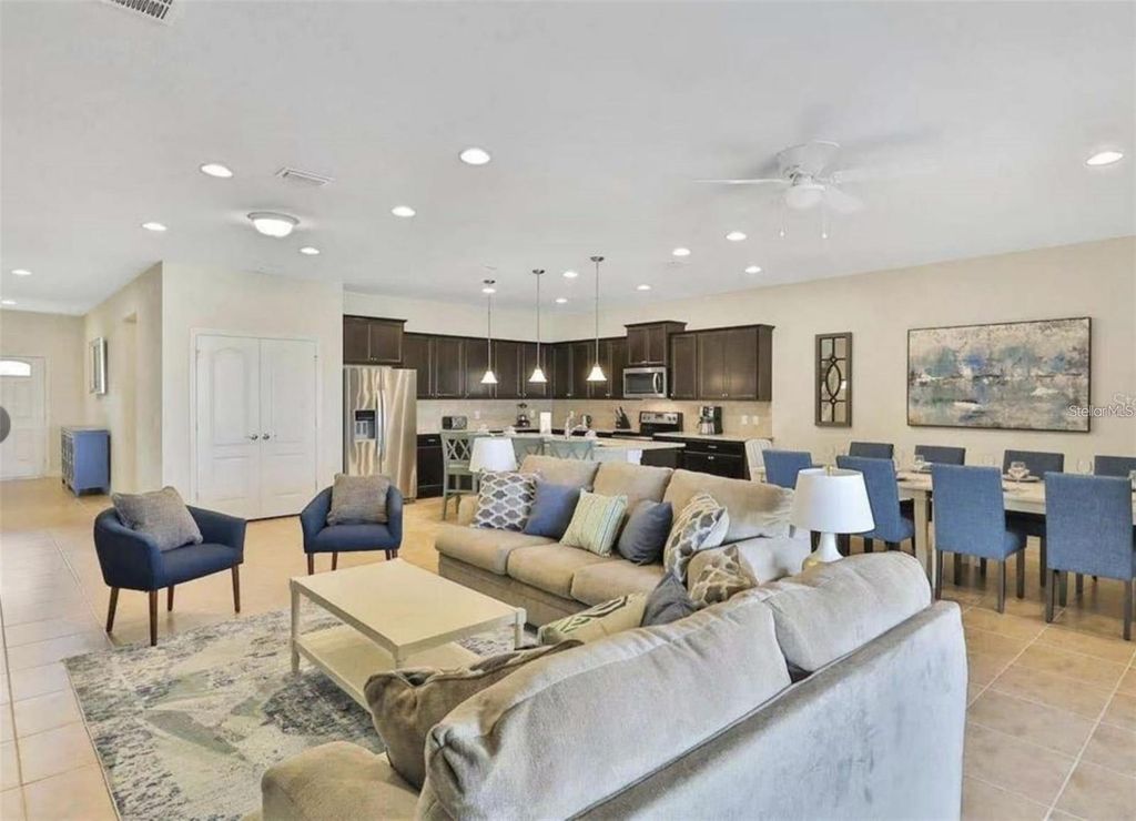 Photo of 1606 Lima Ave Court, Kissimmee, FL 34747 (MLS # O6359193)