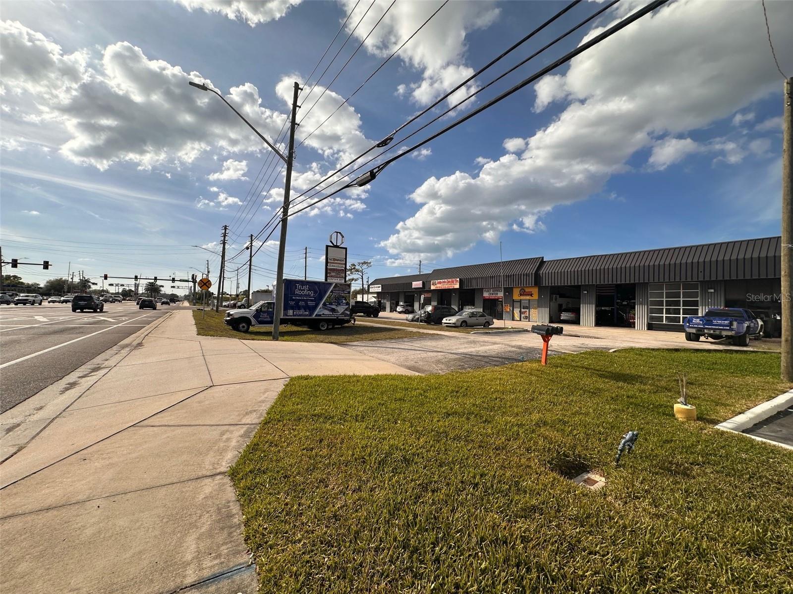 PINELLAS GROVES - Commercial Sale