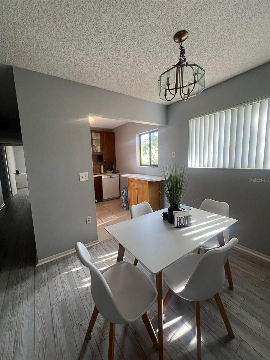 LAKEVIEW CONDO 03 - Residential