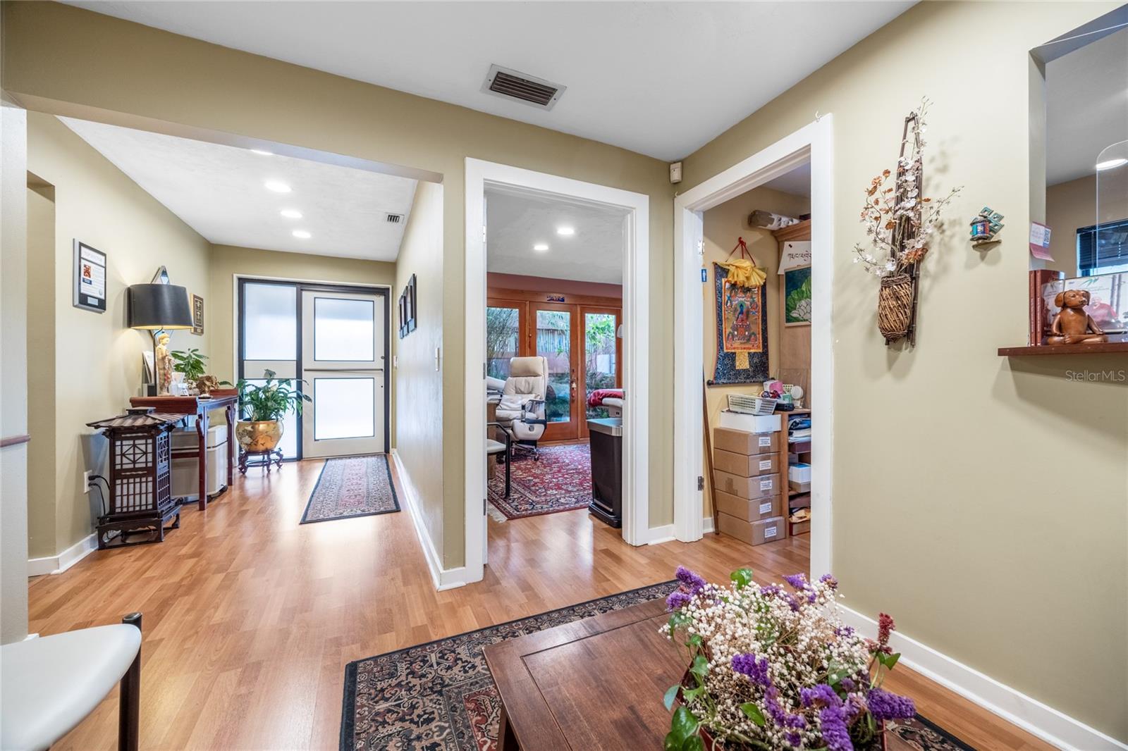 FLORIDA TERRACE - Commercial Sale