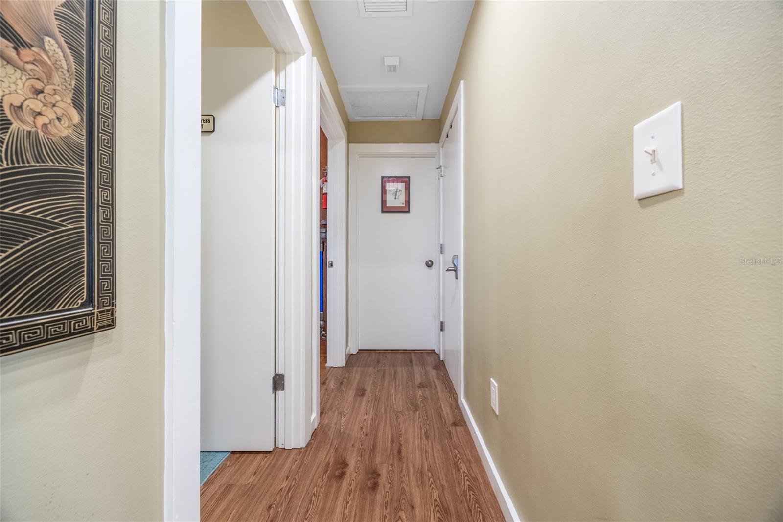 FLORIDA TERRACE - Commercial Sale