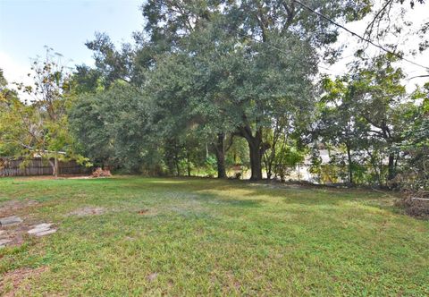 A home in APOPKA