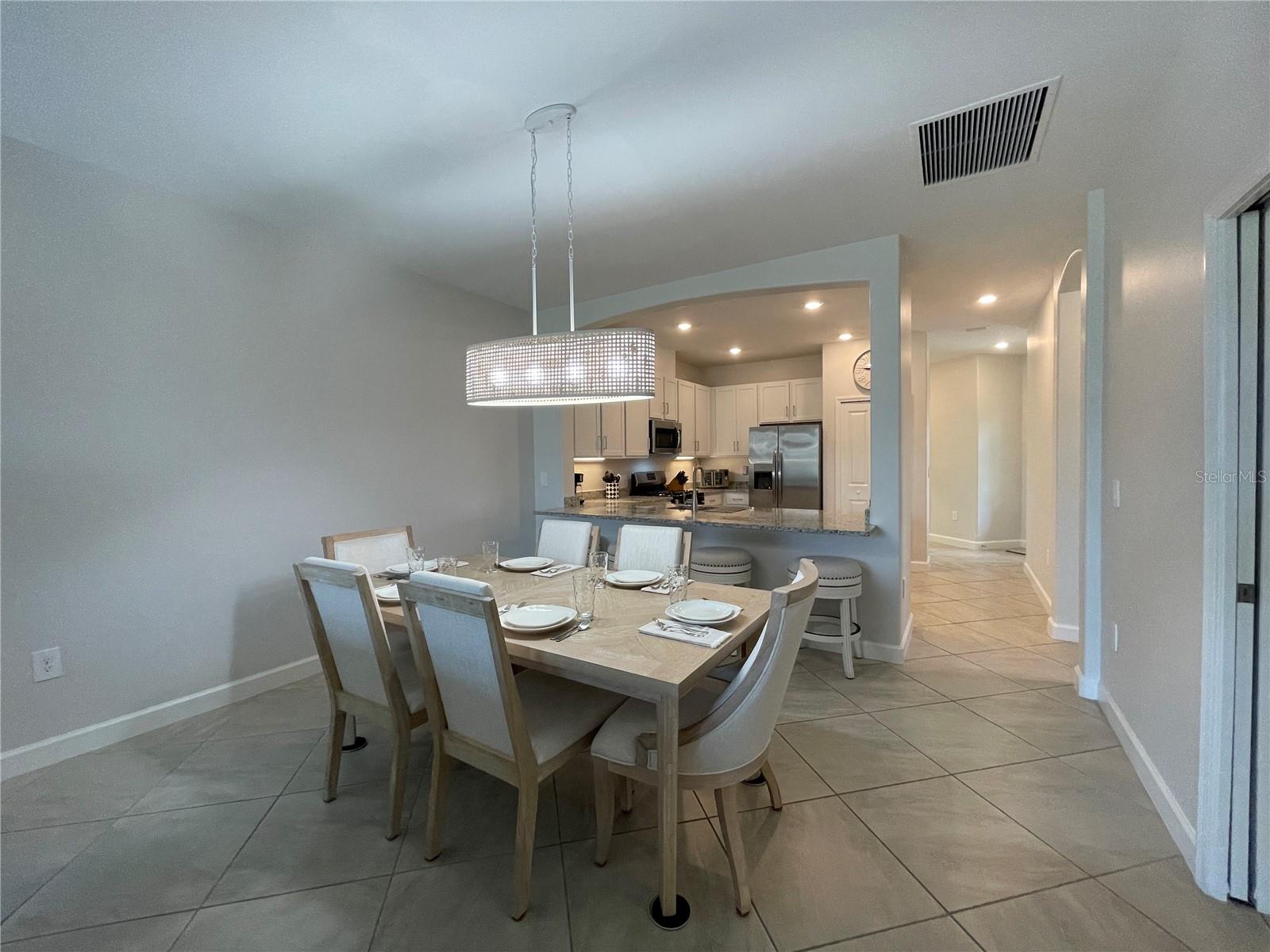 LORRAINE LAKES PH I - Residential Lease