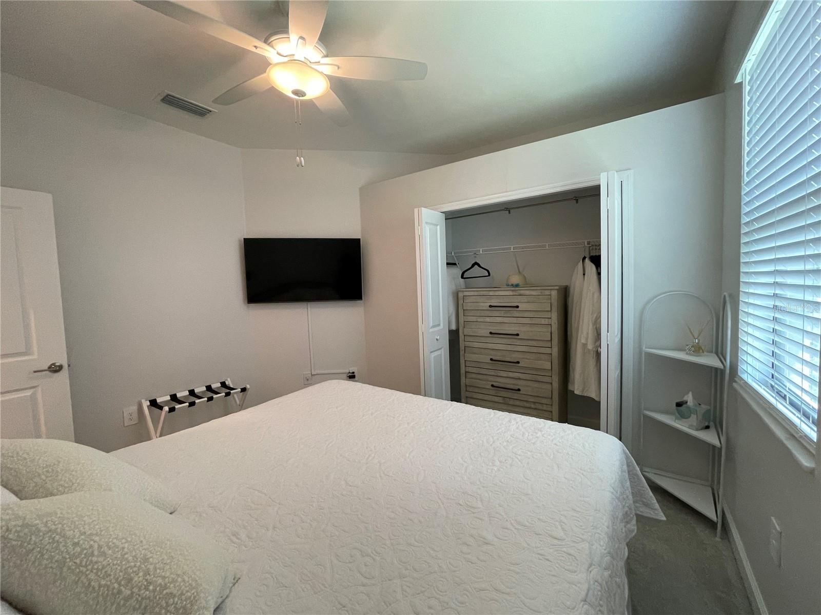 LORRAINE LAKES PH I - Residential Lease