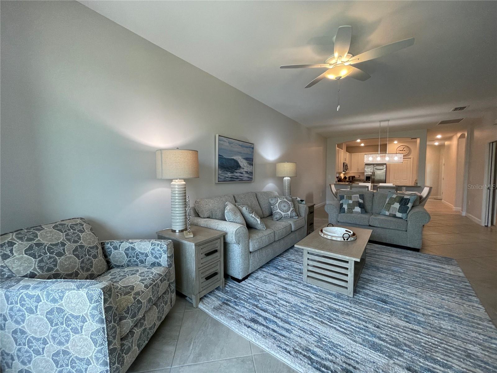 LORRAINE LAKES PH I - Residential Lease