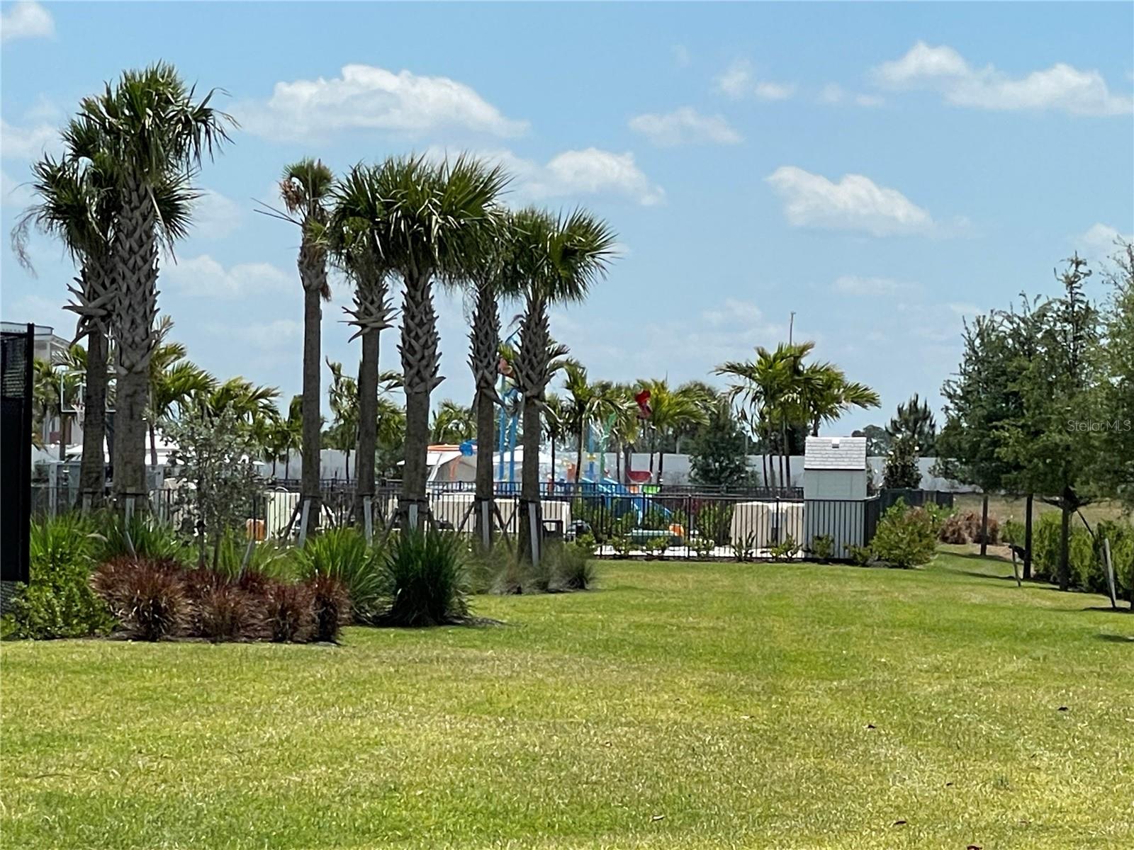 LORRAINE LAKES PH I - Residential Lease