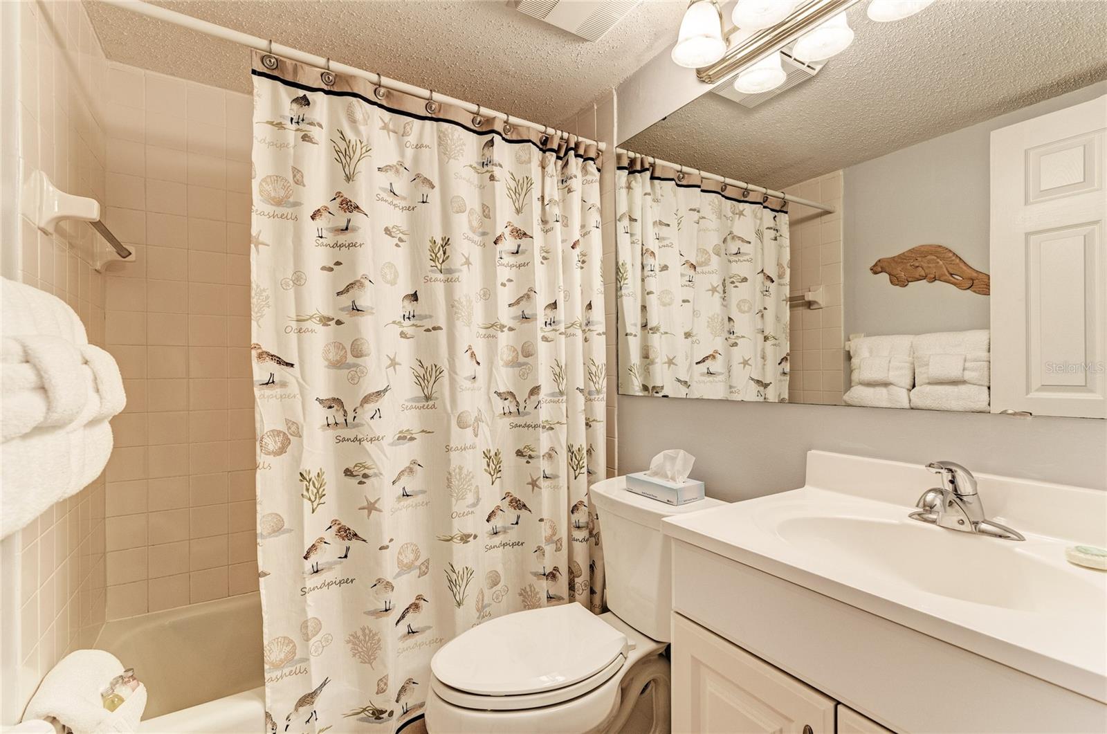 SAND CAY - Residential