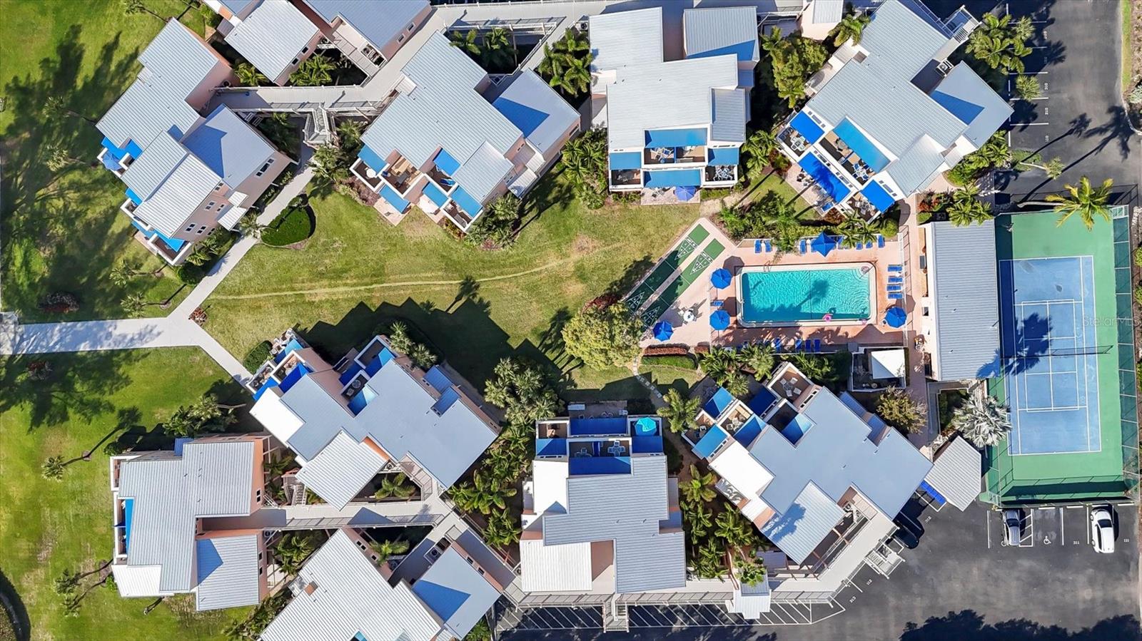 SAND CAY - Residential