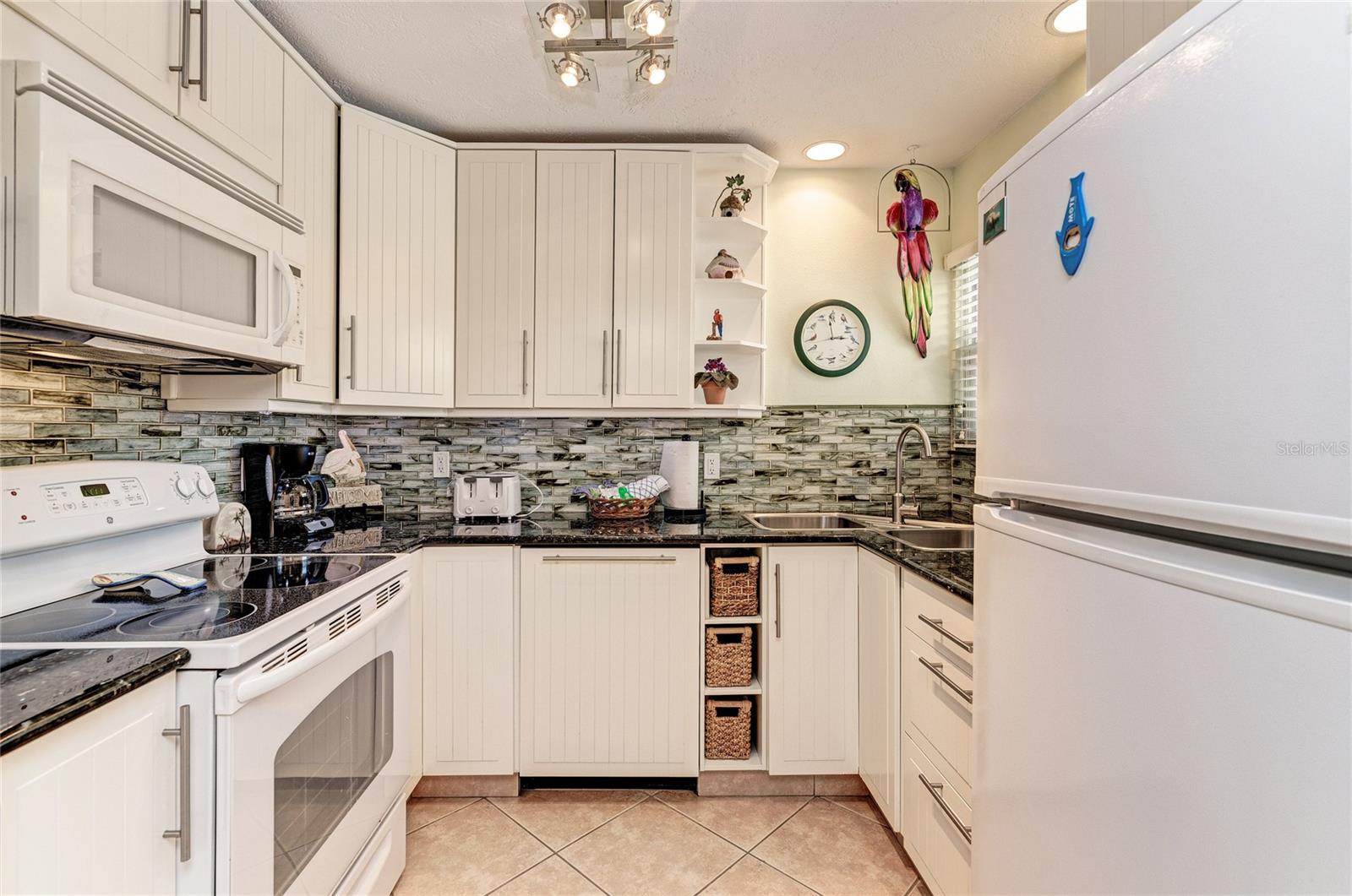 SAND CAY - Residential