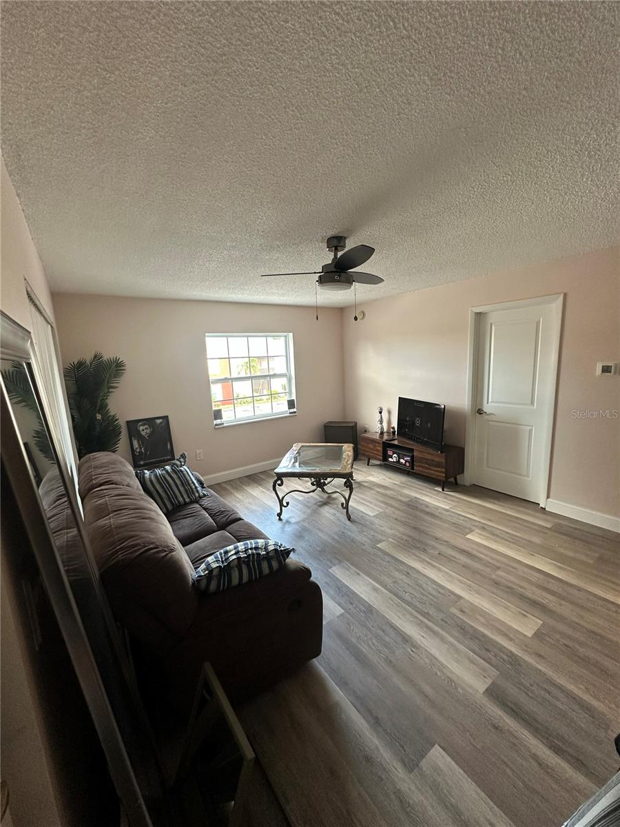 WILLIAMSBURG CONDO - Residential