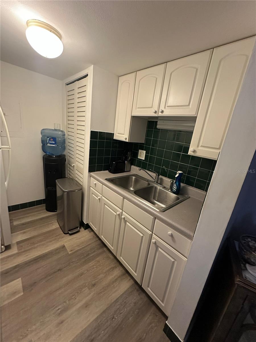 WILLIAMSBURG CONDO - Residential