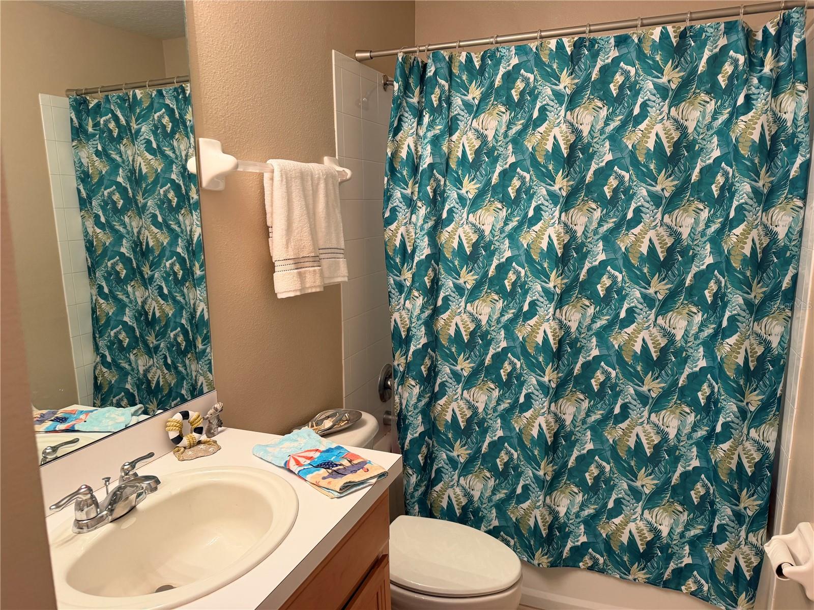 THE TWNHMS AT LIGHTHOUSE COVE II - Residential