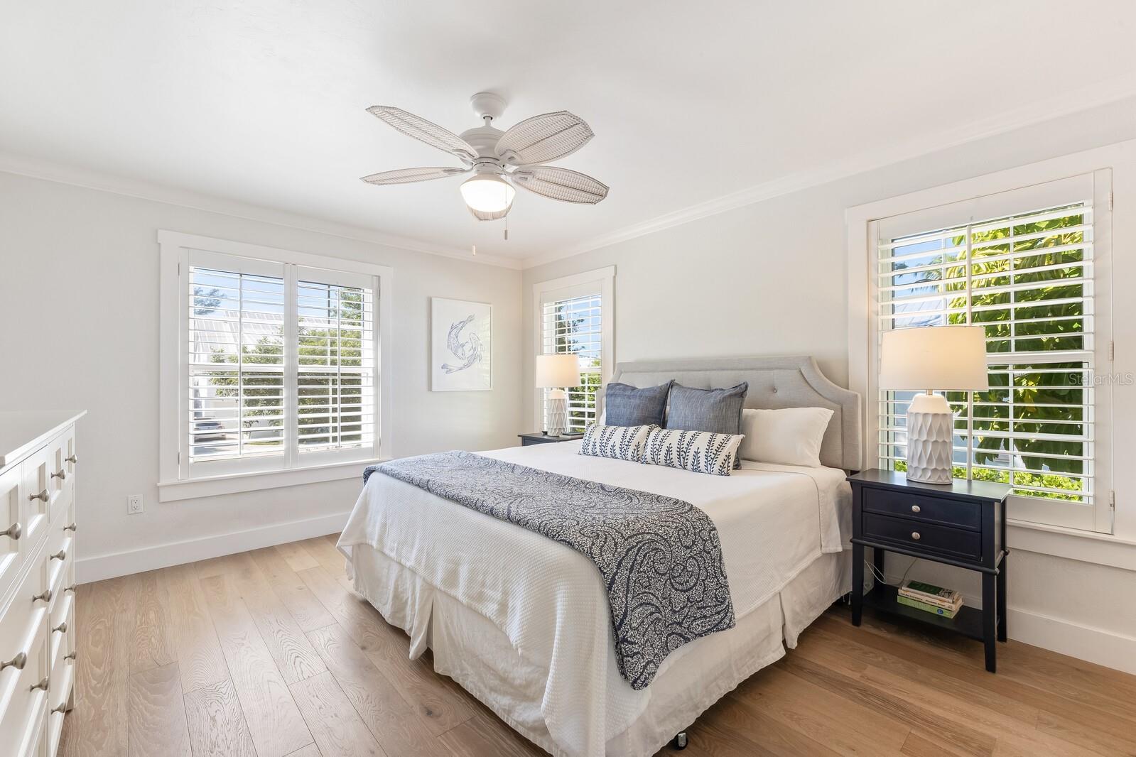 HARBOR DRIVE WATERWAYS - Residential