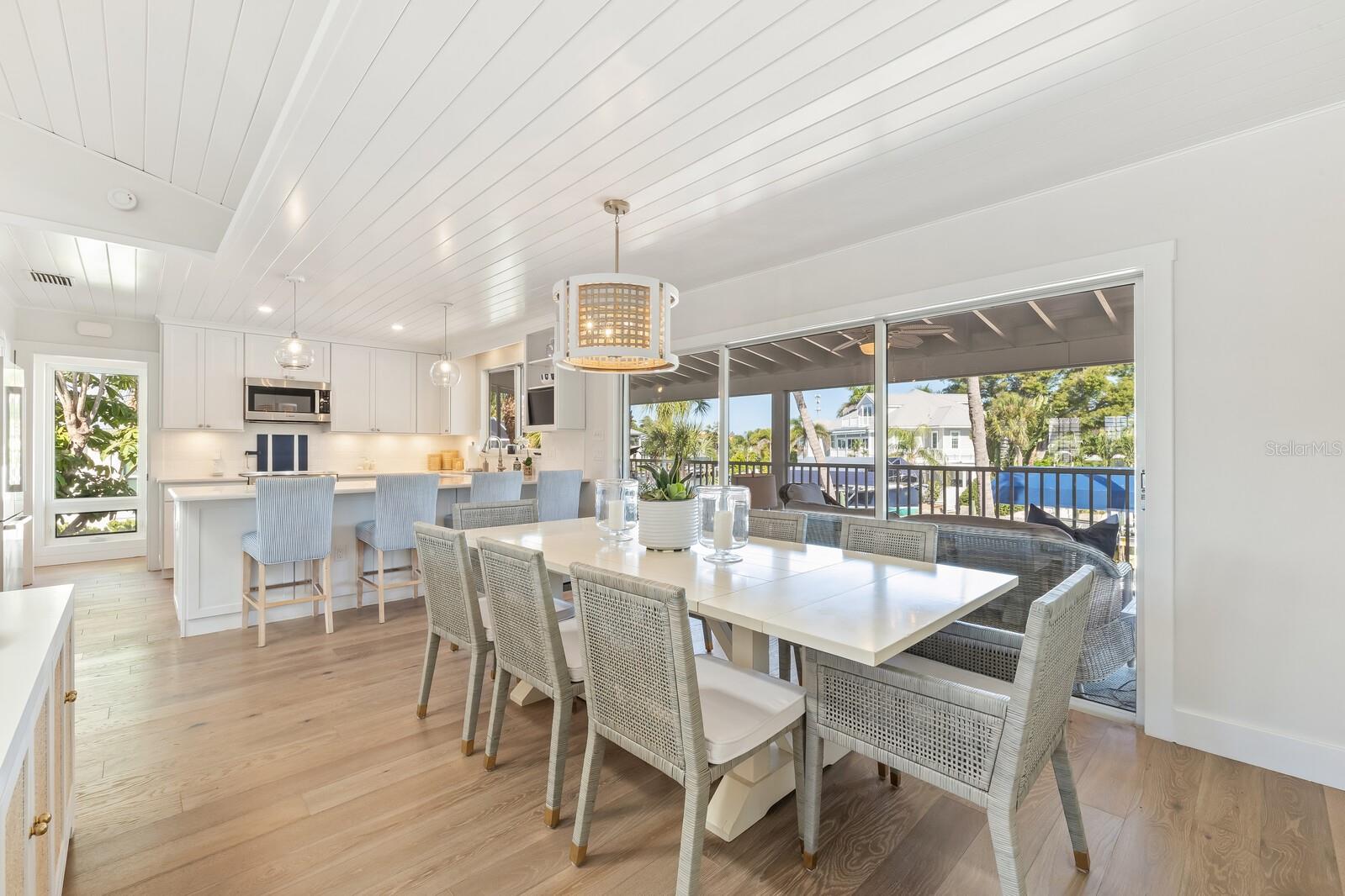 HARBOR DRIVE WATERWAYS - Residential