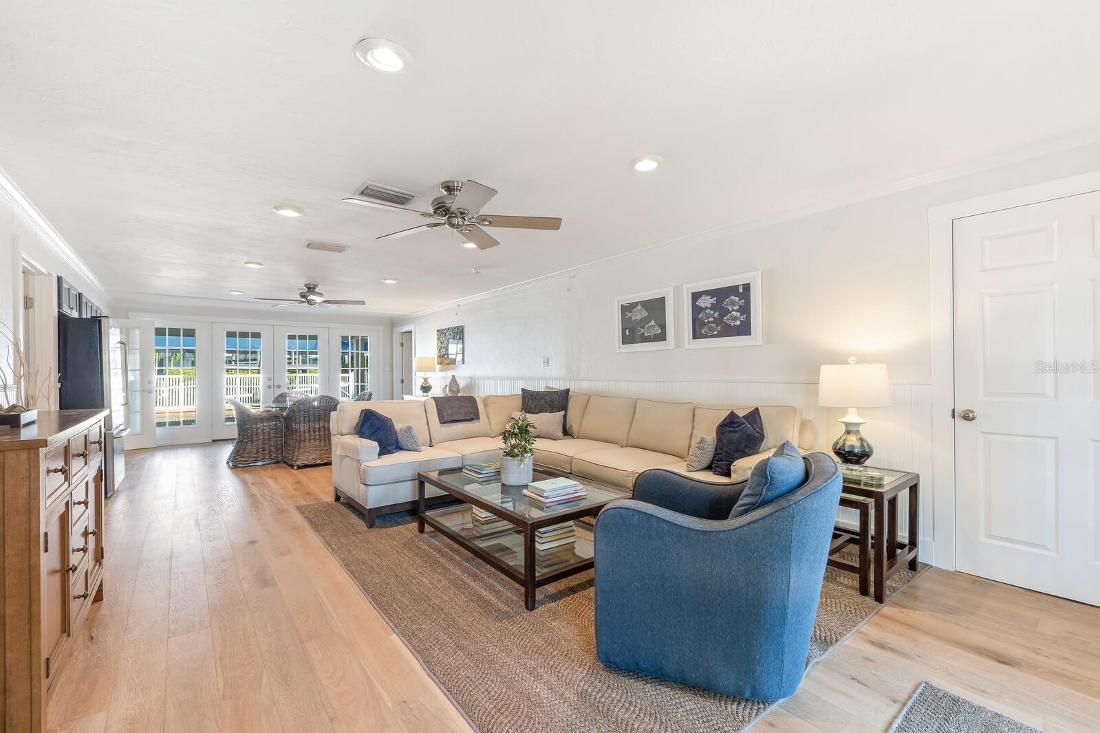 HARBOR DRIVE WATERWAYS - Residential