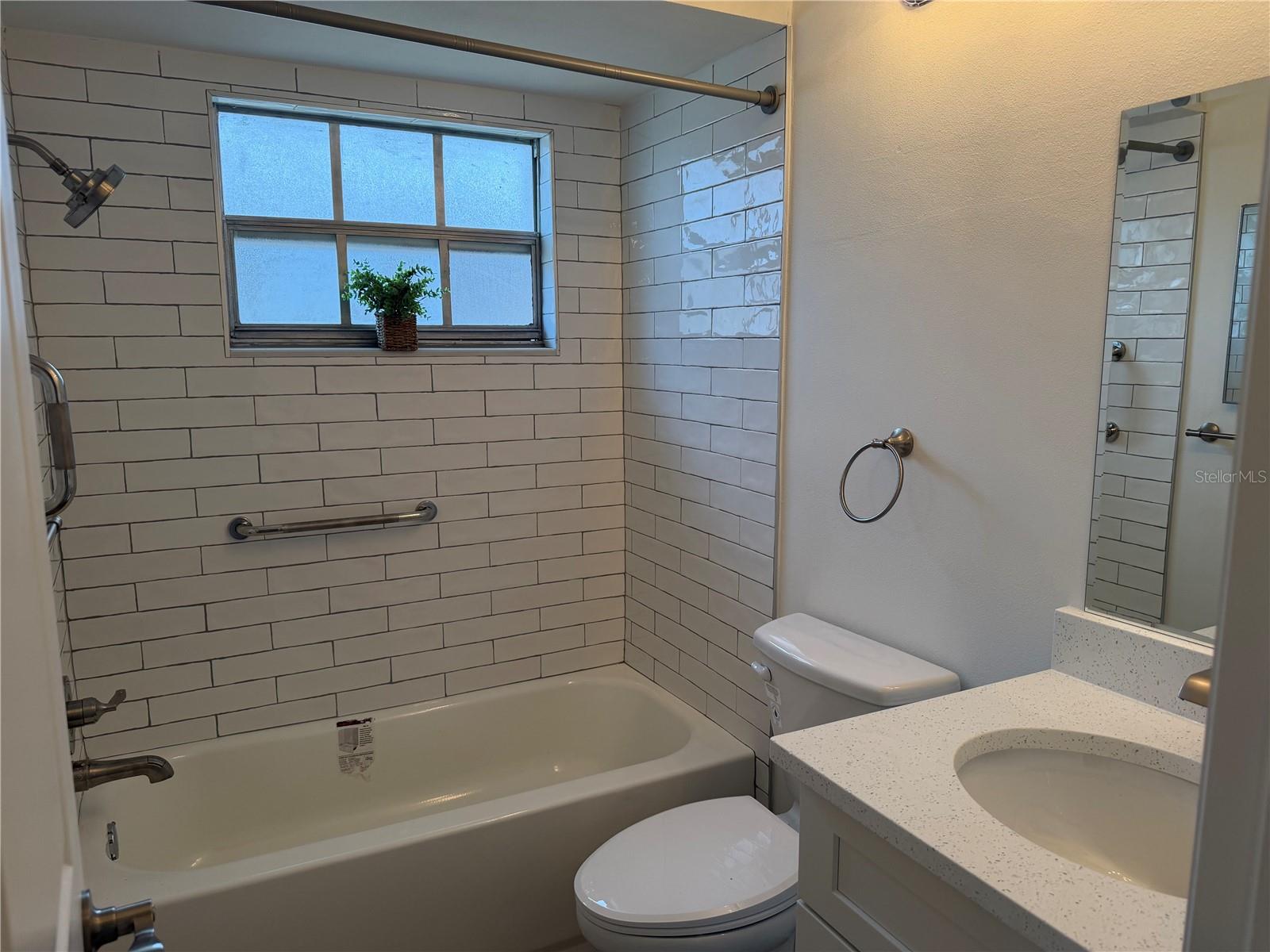 GARDENS OF BEACON SQUARE - Residential