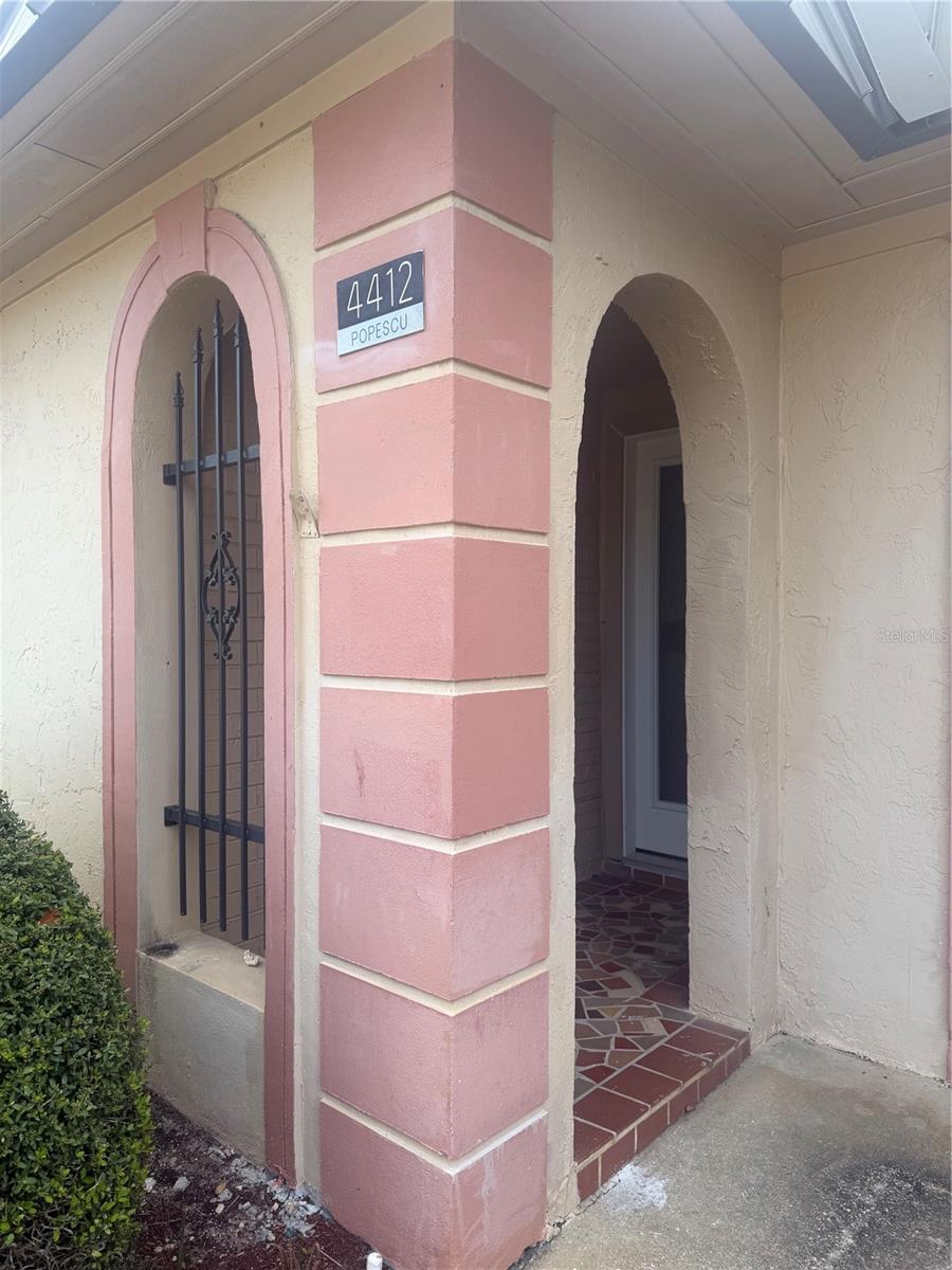 GARDENS OF BEACON SQUARE - Residential