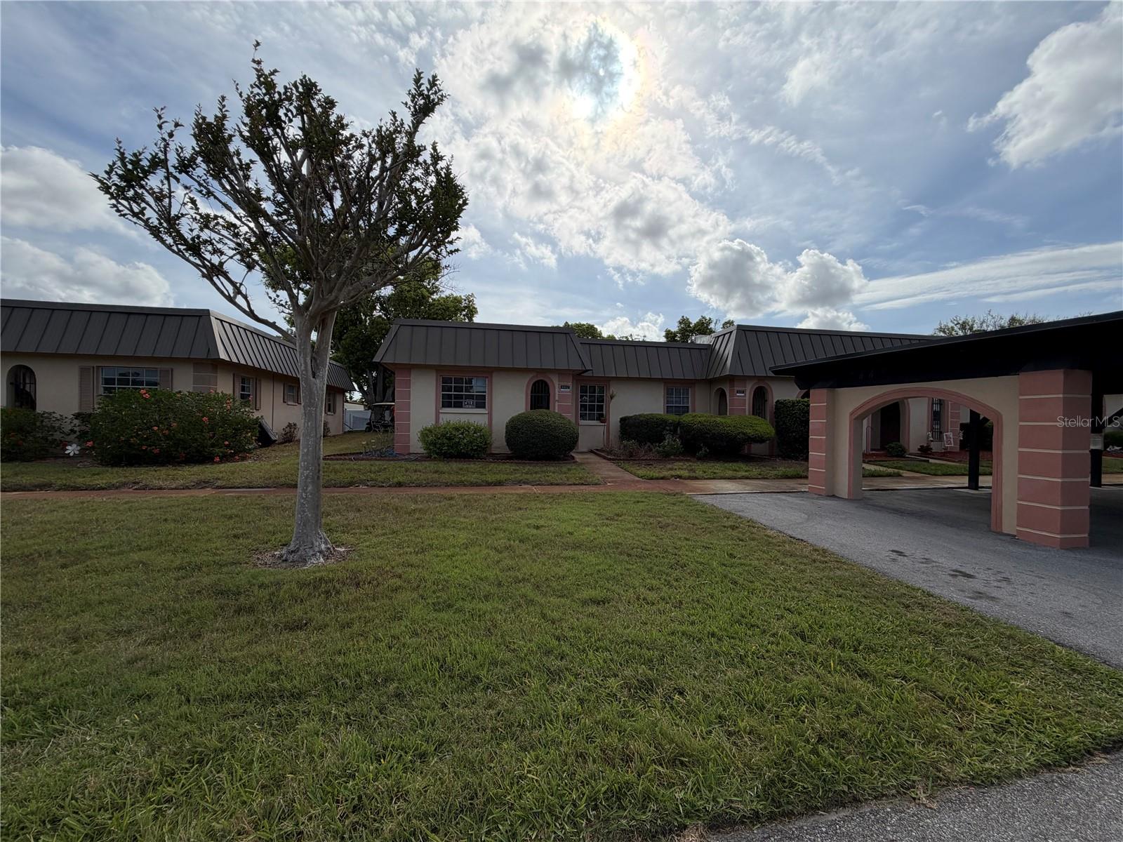 GARDENS OF BEACON SQUARE - Residential