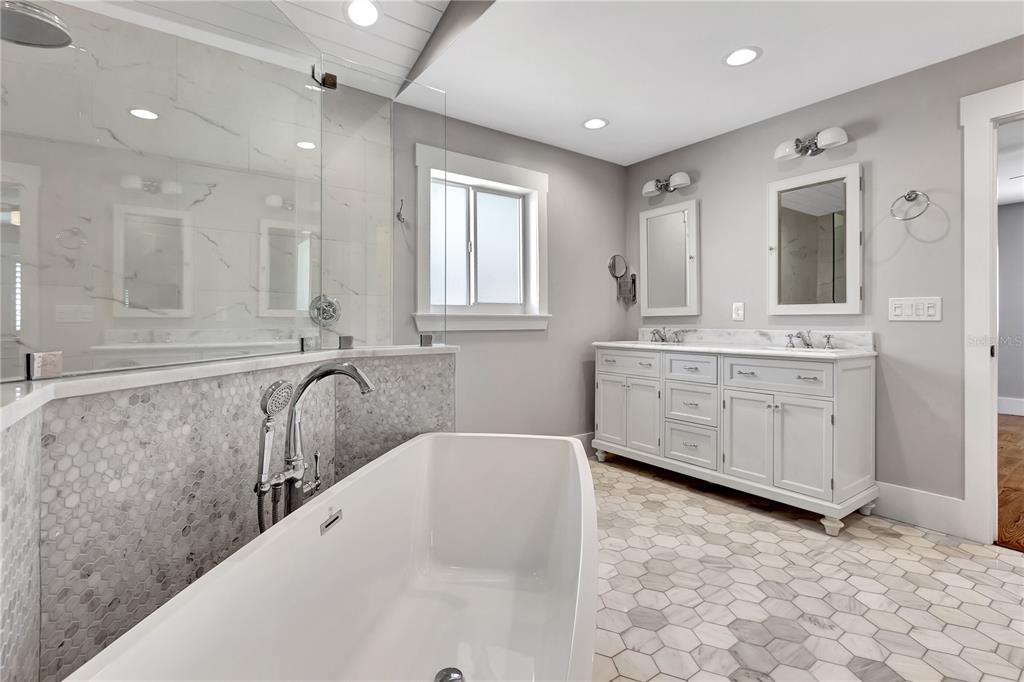 BAY POINT ESTATES PT REP OF 3RD ADD - Residential