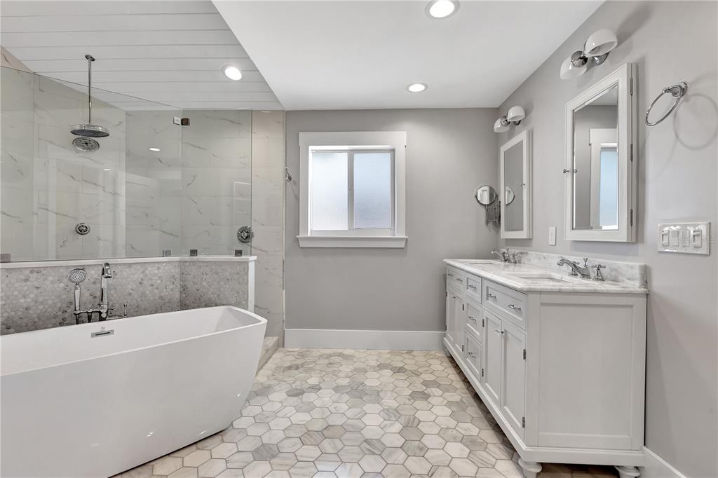 BAY POINT ESTATES PT REP OF 3RD ADD - Residential