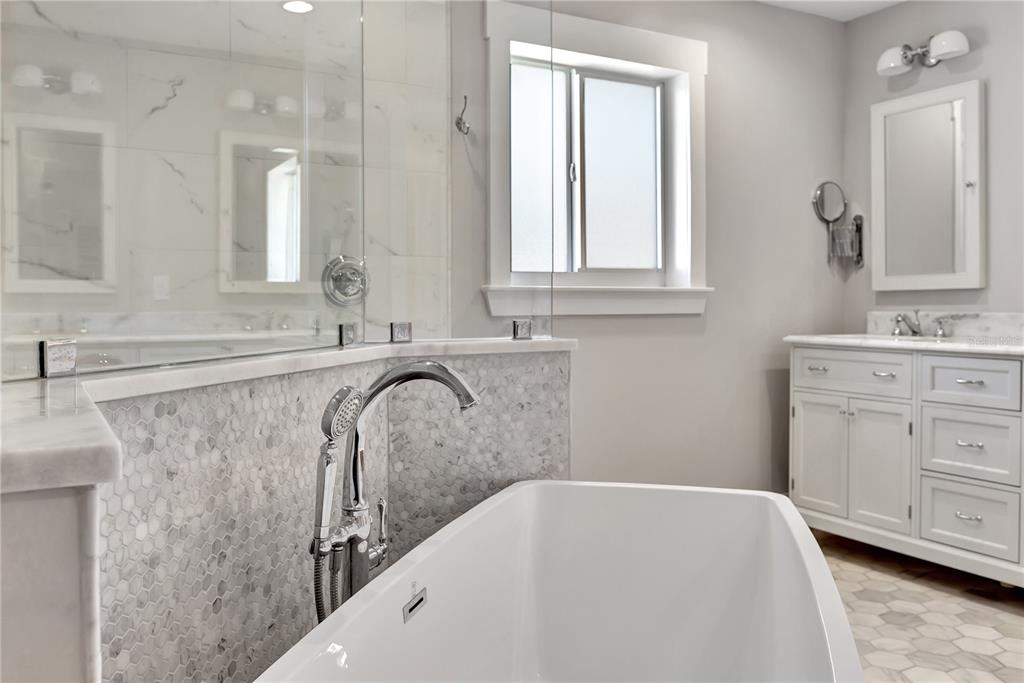 BAY POINT ESTATES PT REP OF 3RD ADD - Residential