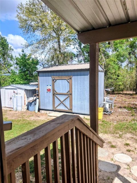 Tiny photo for 20881 SE 142nd Place, Umatilla, FL 32784 (MLS # O6395585)