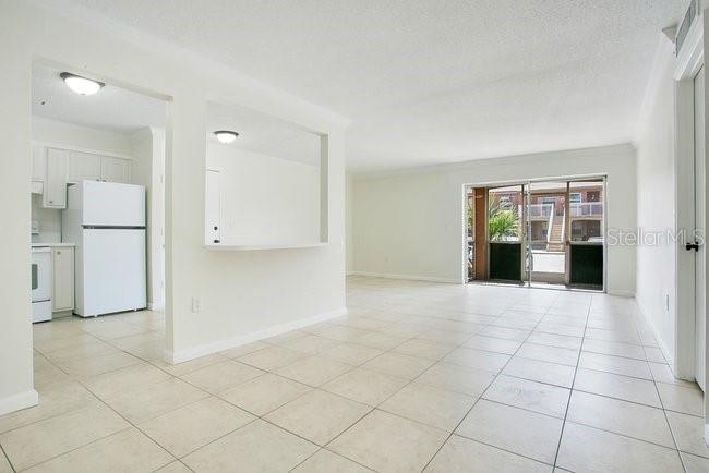 550 FLEMMING WAY 100