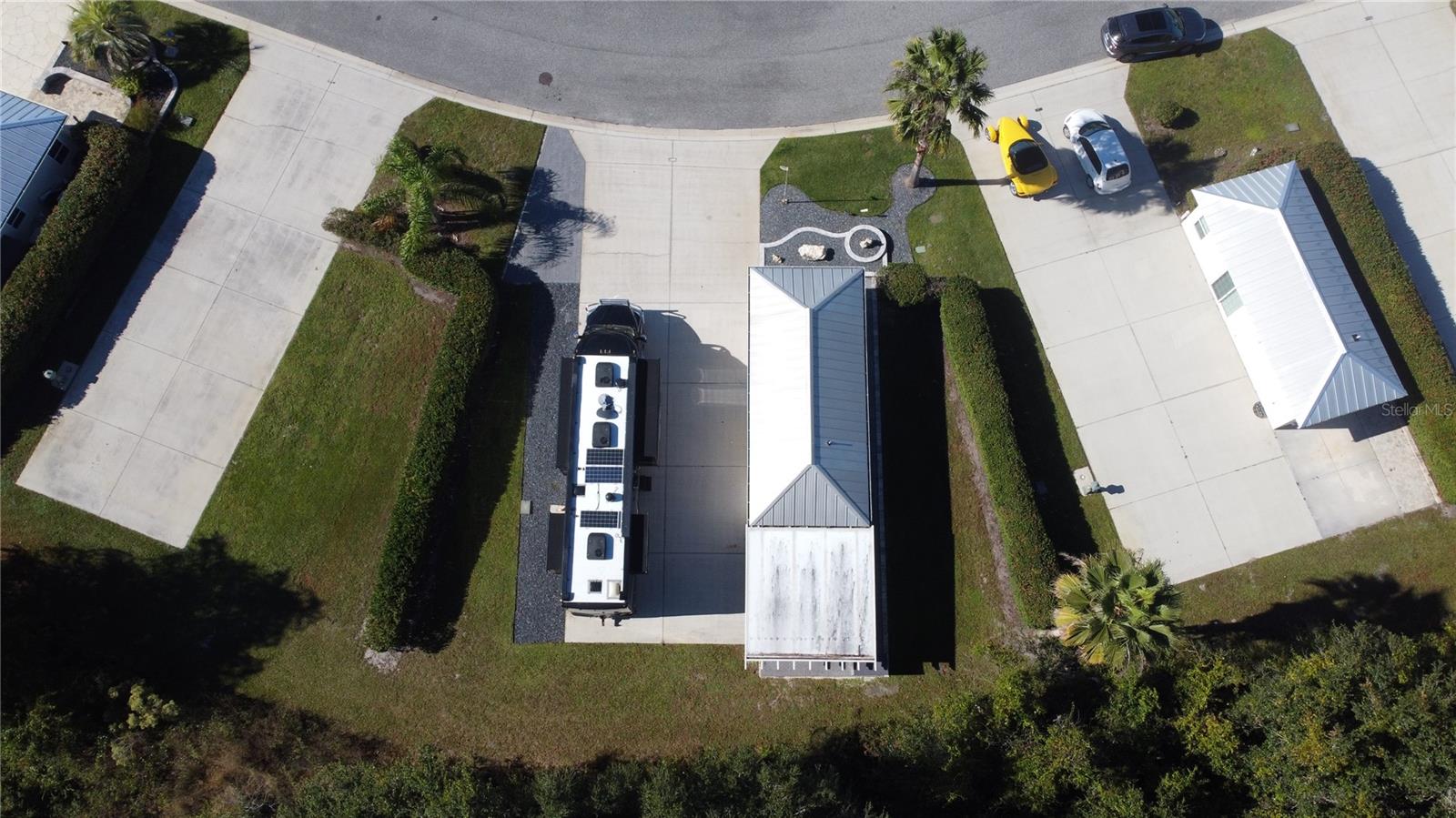 FLORIDA GRANDE MOTOR COACH RESIDENCE - Land