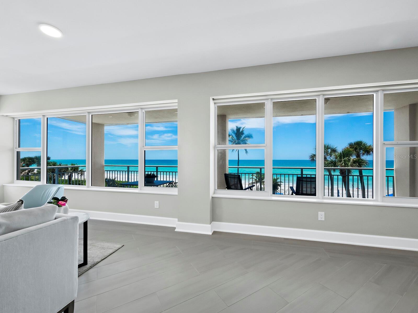 LONGBOAT KEY TOWERS - Residential