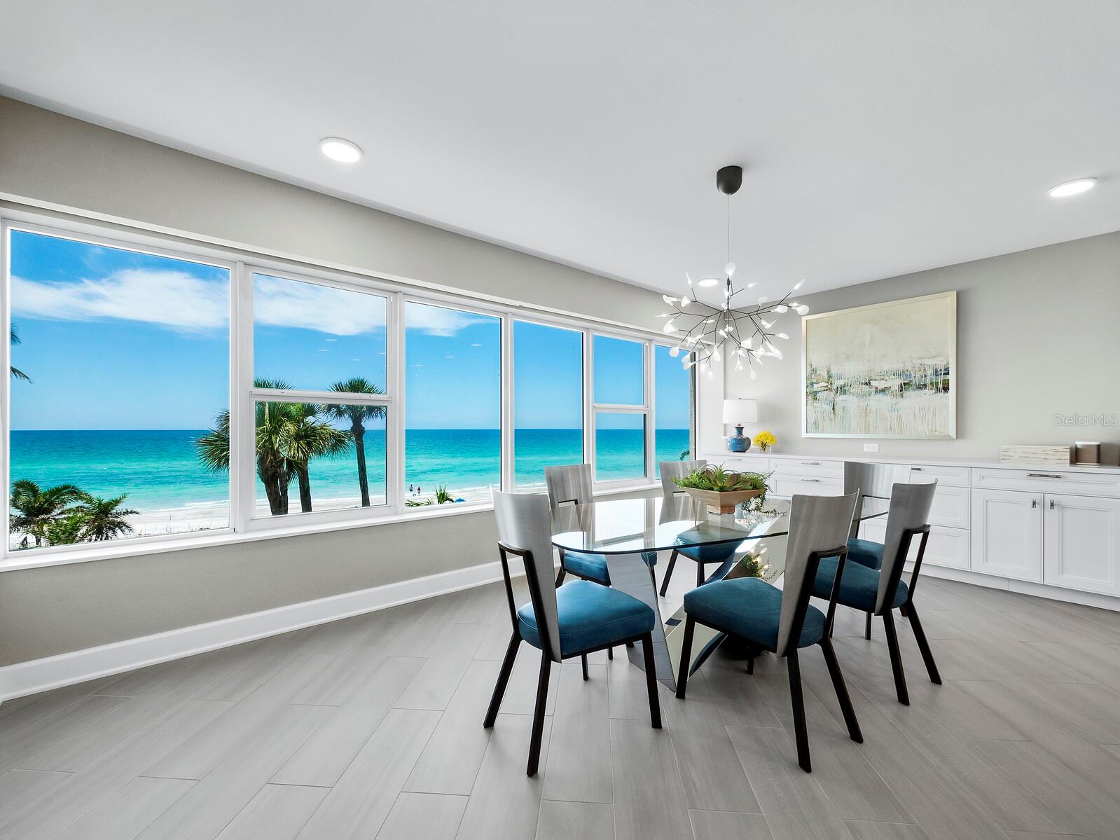 LONGBOAT KEY TOWERS - Residential
