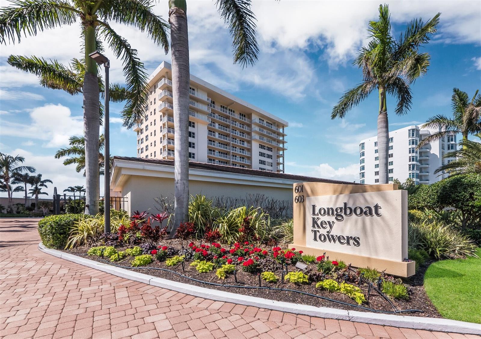 LONGBOAT KEY TOWERS - Residential