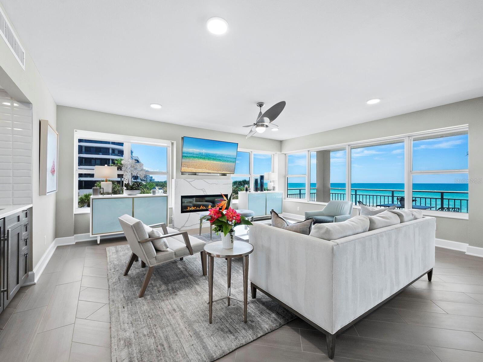 LONGBOAT KEY TOWERS - Residential