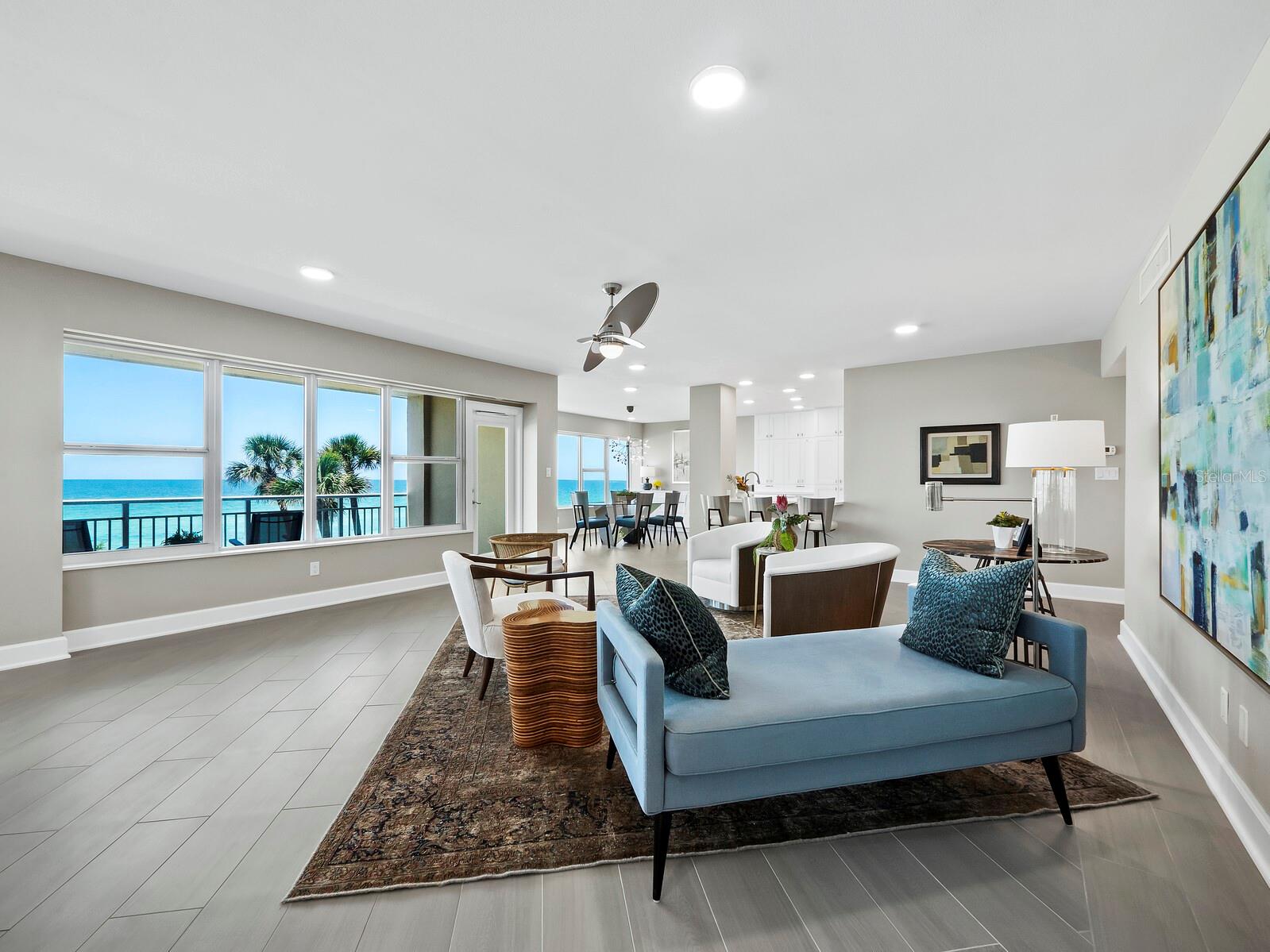 LONGBOAT KEY TOWERS - Residential