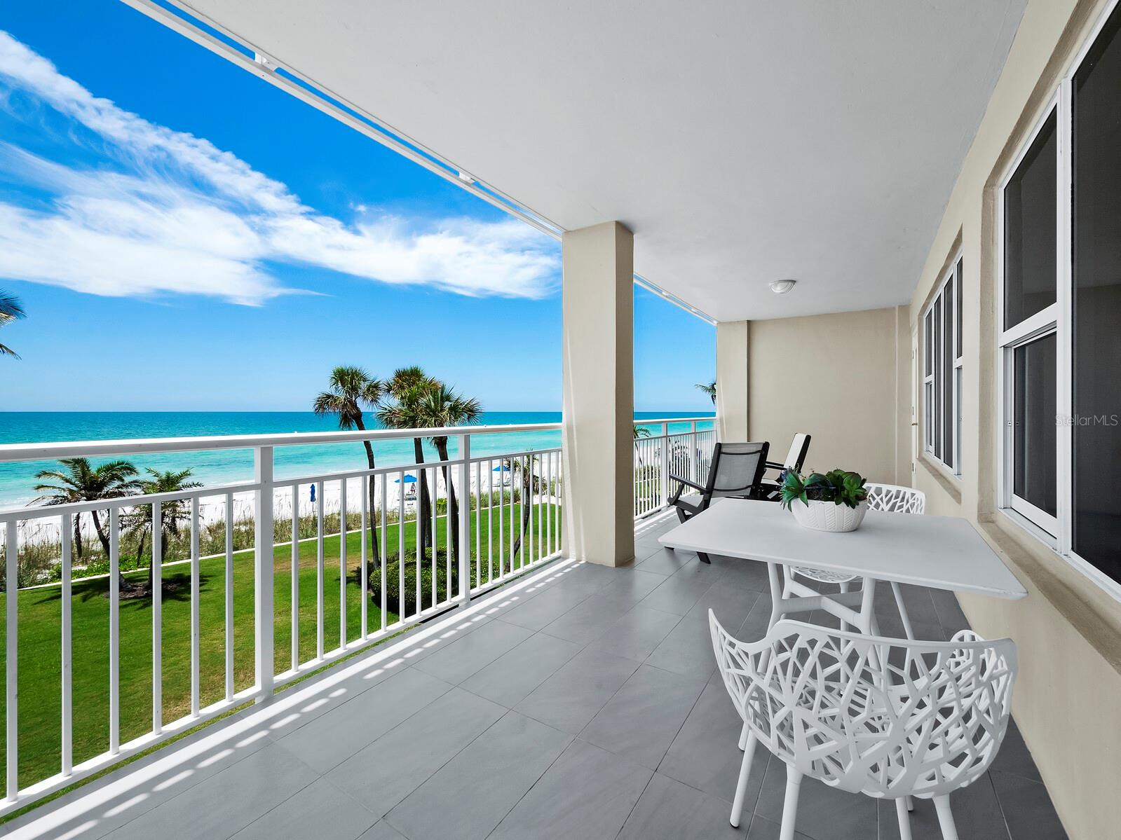 LONGBOAT KEY TOWERS - Residential