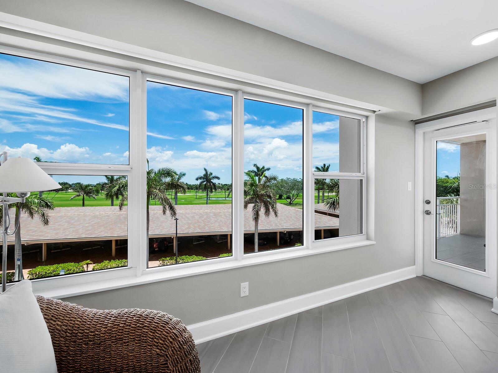 LONGBOAT KEY TOWERS - Residential