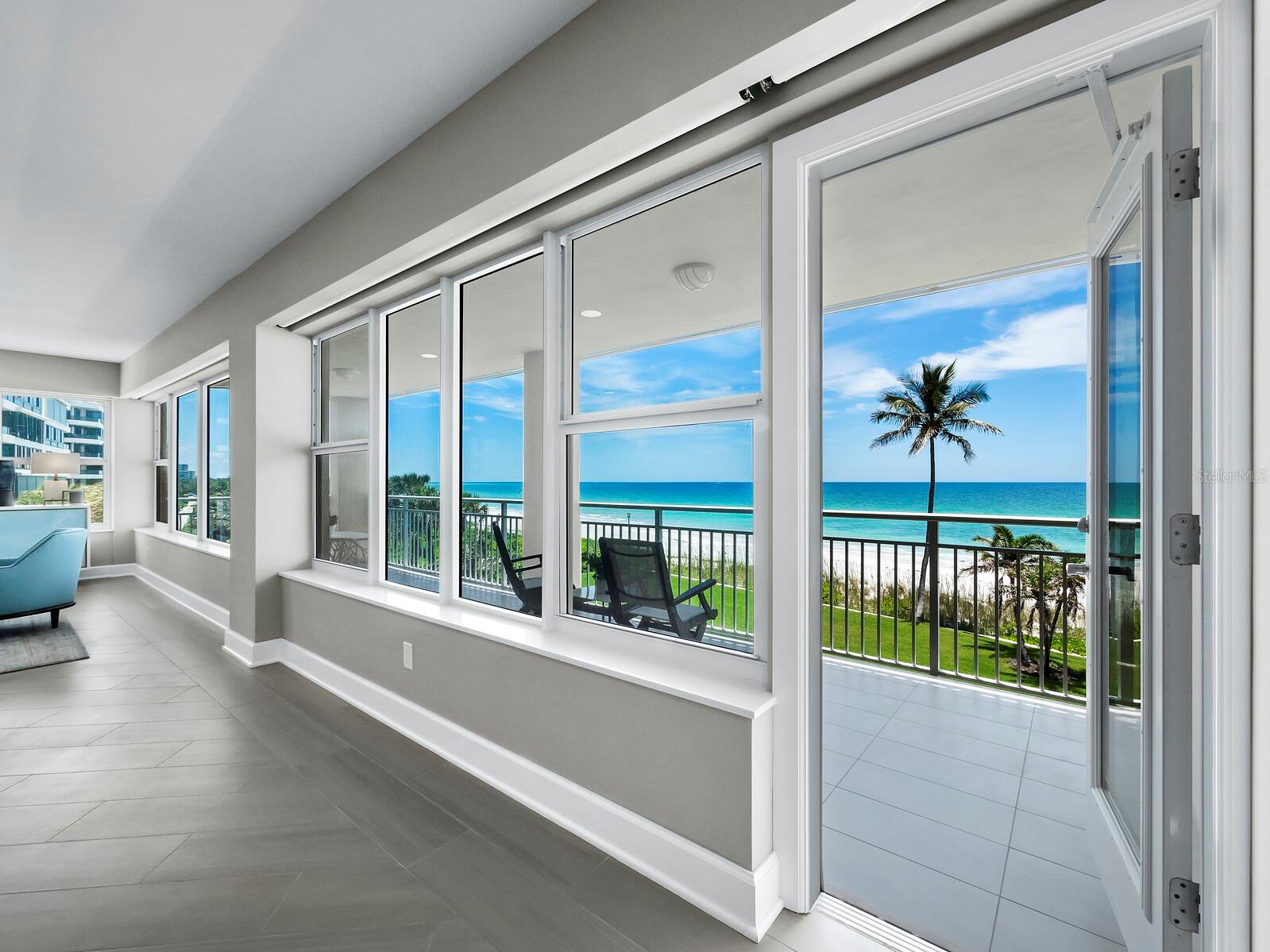 LONGBOAT KEY TOWERS - Residential