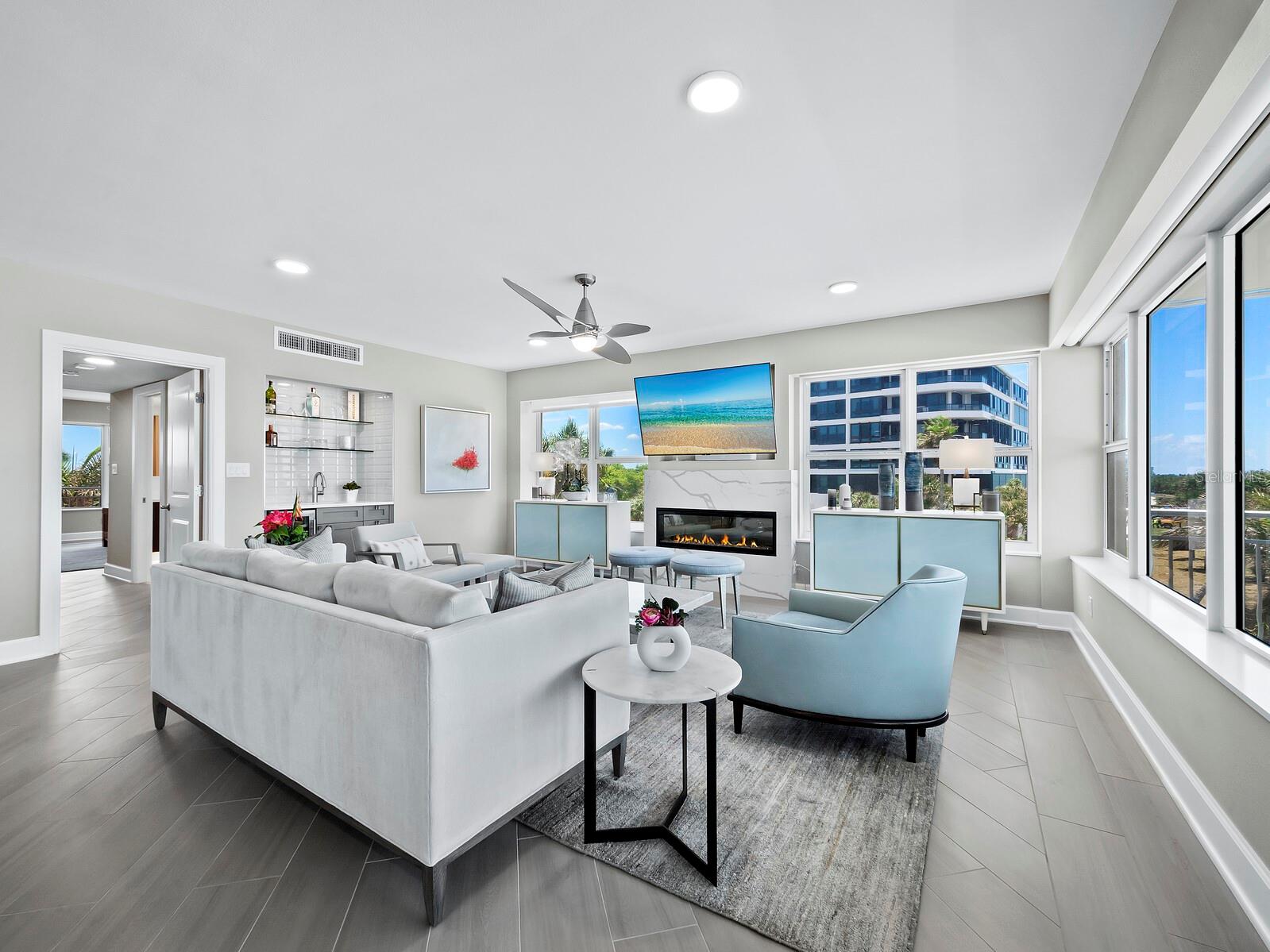 LONGBOAT KEY TOWERS - Residential