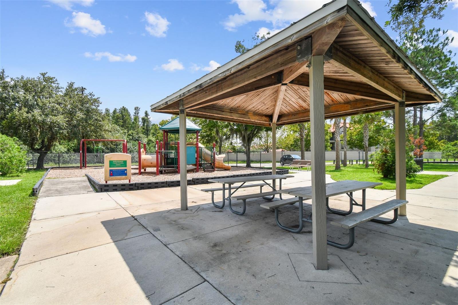 CALUSA TRACE UNIT IX PH II - Residential