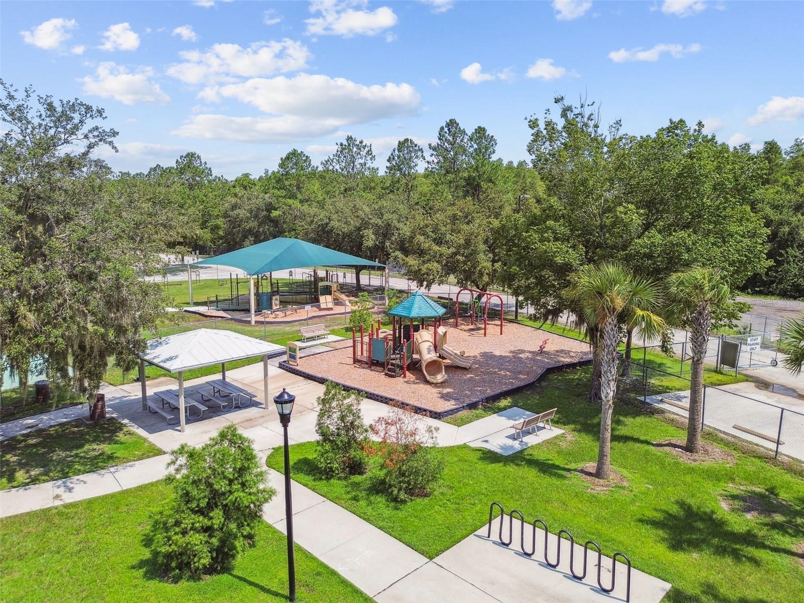 CALUSA TRACE UNIT IX PH II - Residential